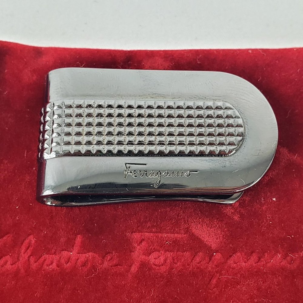 Salvatore Ferragamo Money Clip in Gun Metal